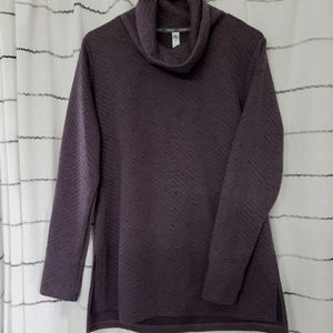 Funnel neck sweatshirt